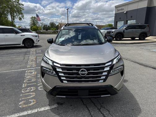 2025 Nissan Rogue Platinum