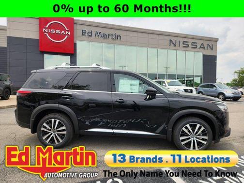 2025 Nissan Pathfinder Platinum 4WD