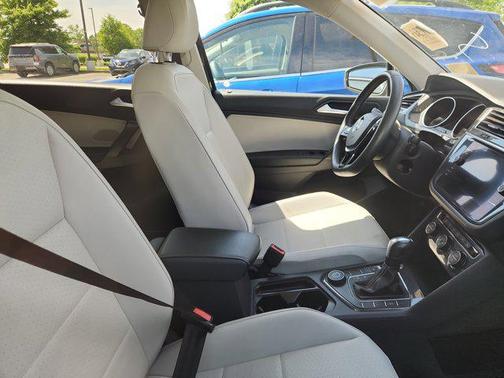 2021 Volkswagen Tiguan 2.0T SE 4MOTION