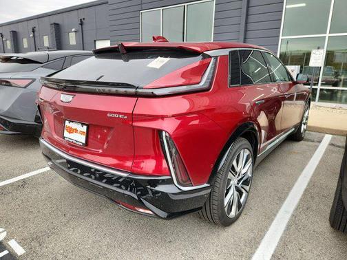 2024 Cadillac LYRIQ Luxury