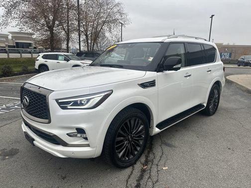 2024 INFINITI QX80 PREMIUM SELECT AWD