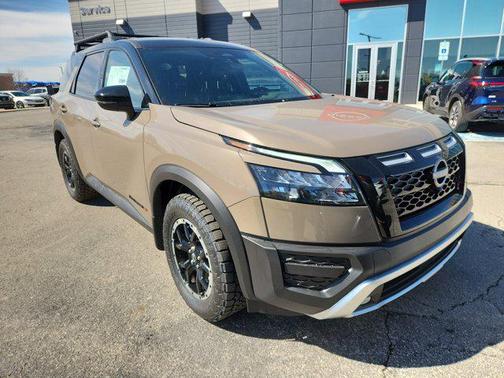 2025 Nissan Pathfinder Rock Creek 4WD