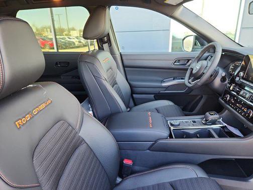 2025 Nissan Pathfinder Rock Creek 4WD
