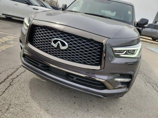 2024 INFINITI QX80 SENSORY AWD