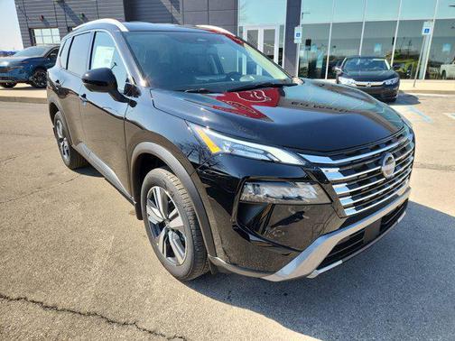 2025 Nissan Rogue SL