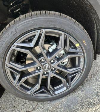 Gun Metallic 2026 Nissan Kicks SR