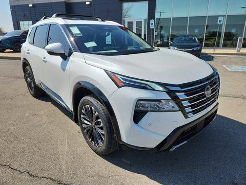 2025 Nissan Rogue Platinum