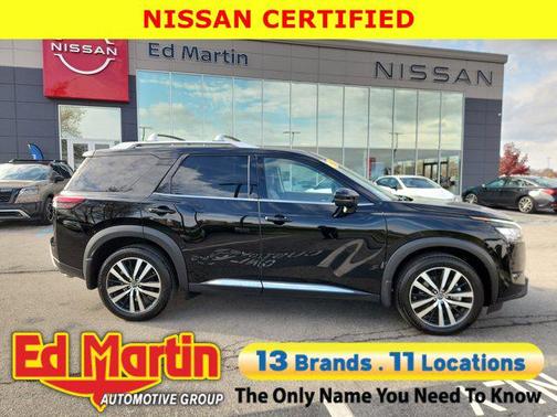 2025 Nissan Pathfinder Platinum 4WD