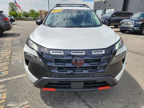 2025 Nissan Rogue Rock Creek