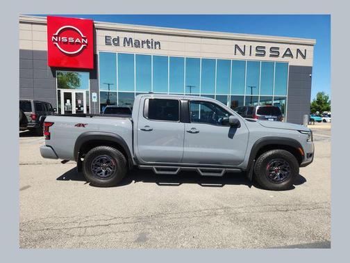 Boulder Gray 2025 Nissan Frontier PRO-4X