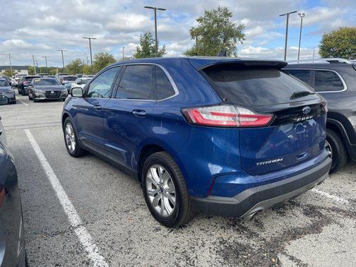 2021 Ford Edge Titanium