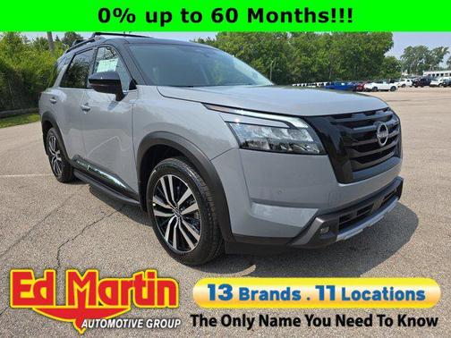 2025 Nissan Pathfinder Platinum 4WD