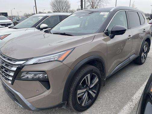 2025 Nissan Rogue SL