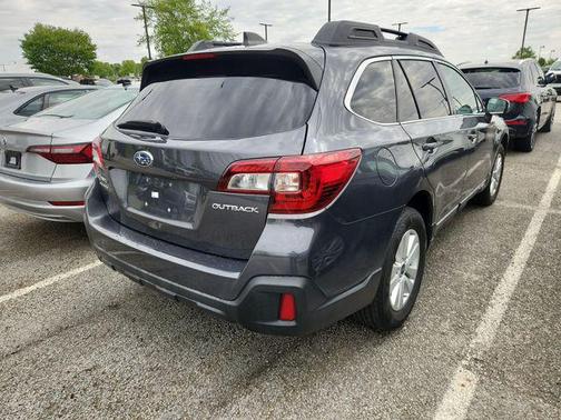 Magnetite Gray Metallic 2019 Subaru Outback 2.5i Premium
