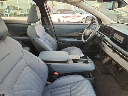 2024 Nissan ARIYA PLATINUM+