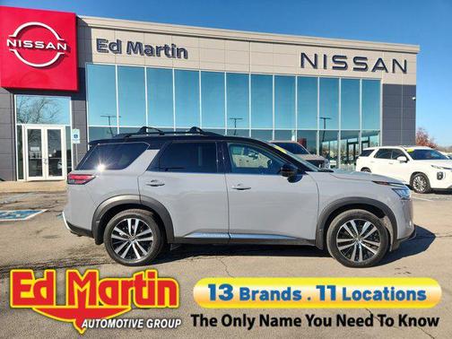 2023 Nissan Pathfinder Platinum 4WD