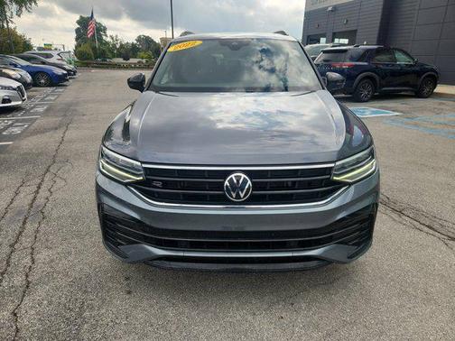2022 Volkswagen Tiguan 2.0T SE R-Line Black