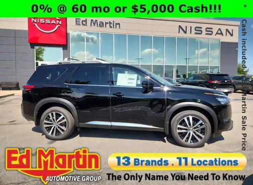 2025 Nissan Pathfinder Platinum 4WD