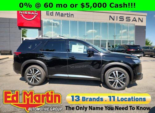 2025 Nissan Pathfinder Platinum 4WD