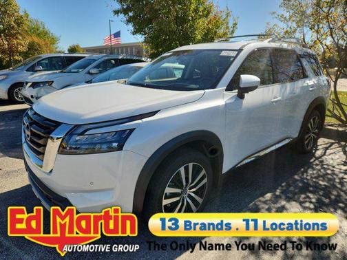 2025 Nissan Pathfinder Platinum 4WD