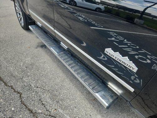 2018 Chevrolet Silverado 1500 High Country