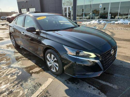 2023 Nissan Altima S FWD