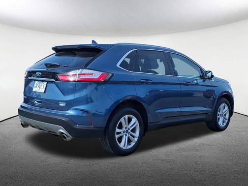 Blue Metallic 2019 Ford Edge SEL
