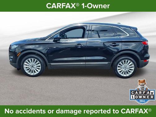Infinite Black Metallic 2019 Lincoln MKC Standard