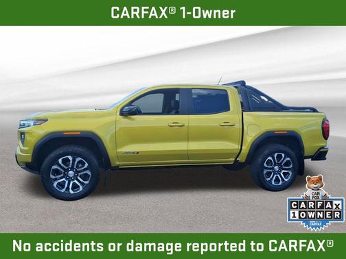 Solar Flare Metallic 2023 GMC Canyon AT4