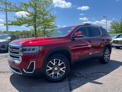 Volcanic Red Tintcoat 2023 GMC Acadia SLT