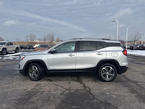 2020 GMC Terrain SLT