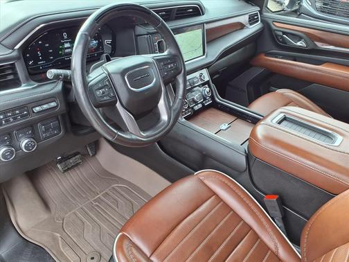 2024 GMC Yukon XL Denali Ultimate