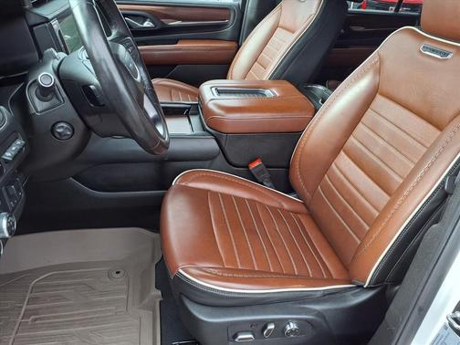 2024 GMC Yukon XL Denali Ultimate