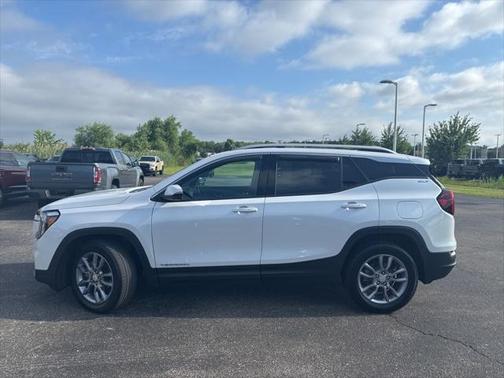 2022 GMC Terrain SLT