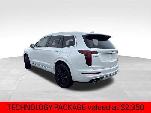 Crystal White Tricoat 2024 Cadillac XT6 Premium Luxury AWD