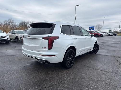Crystal White Tricoat 2024 Cadillac XT6 Premium Luxury AWD