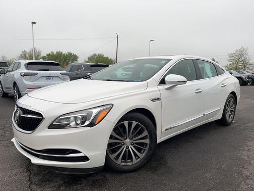 White Frost Tricoat 2017 Buick LaCrosse Premium