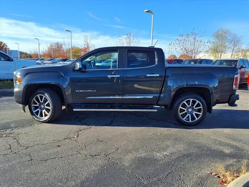 2021 GMC Canyon Denali