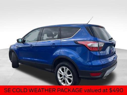 Lightning Blue Metallic 2017 Ford Escape SE
