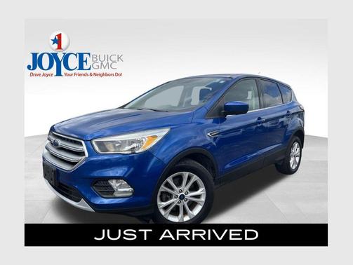 Lightning Blue Metallic 2017 Ford Escape SE