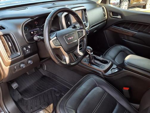 2022 GMC Canyon Denali