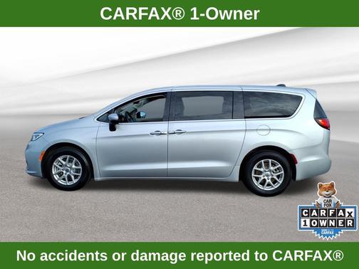 Silver Mist Clearcoat 2023 Chrysler Pacifica Touring L