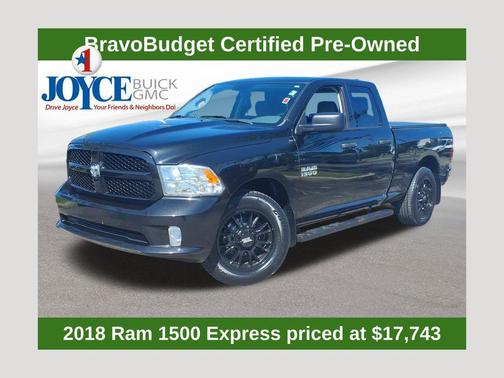 Brilliant Black Crystal Pearlcoat 2018 RAM 1500 Express