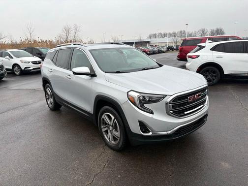 2020 GMC Terrain SLT