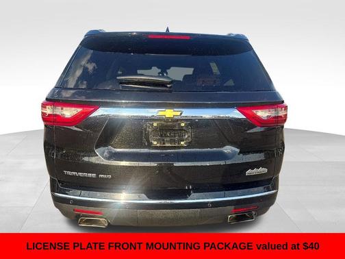 Mosaic Black Metallic 2018 Chevrolet Traverse High Country