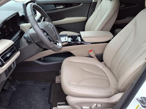 2021 Lincoln Nautilus Standard