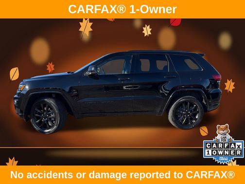 Diamond Black Crystal Pearlcoat 2021 Jeep Grand Cherokee Laredo