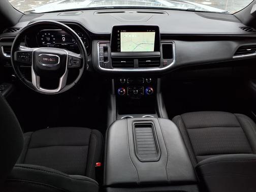 2023 GMC Yukon XL SLE