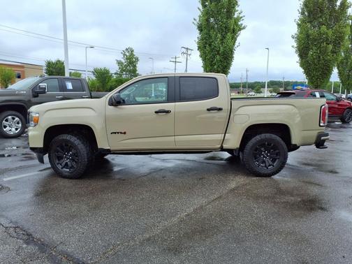 2022 GMC Canyon Base