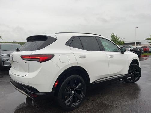 Summit White 2021 Buick Envision Preferred